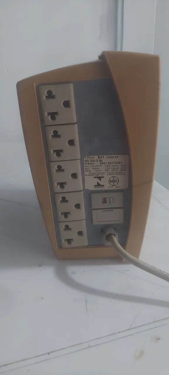 Estabilizador RAGTECH 300va - Foto 2