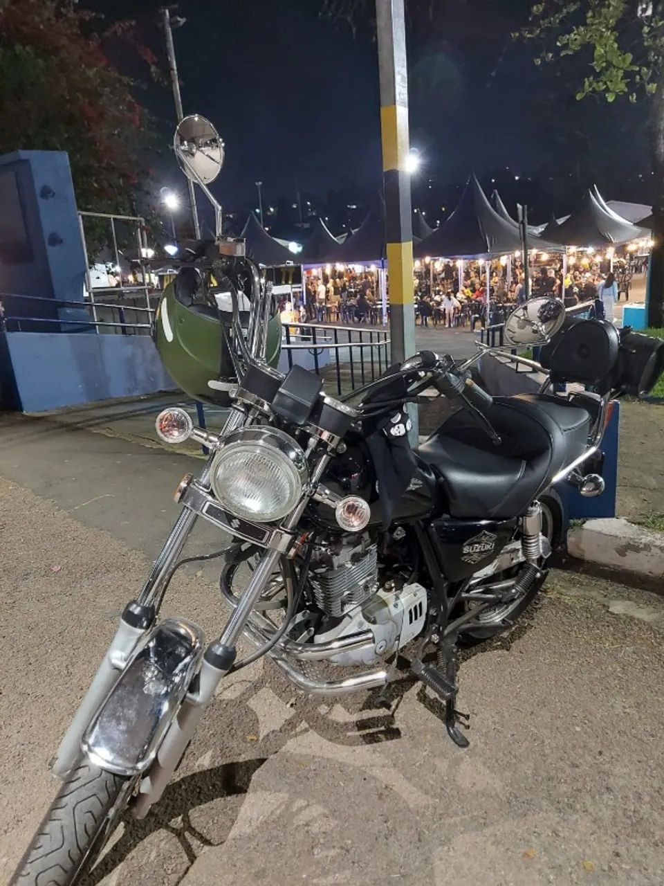 Suzuki Intruder 125 - 2011 - Foto 2