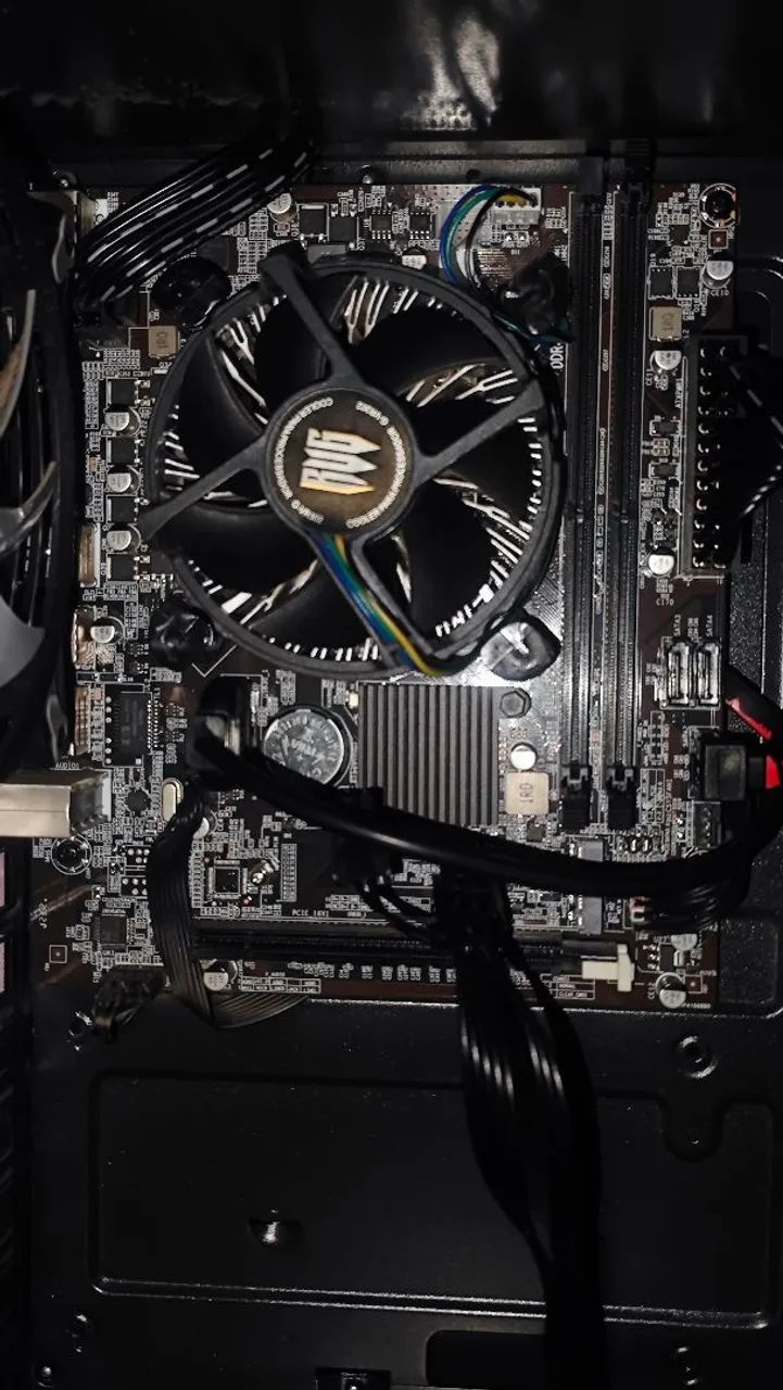 Kit Upgrade: Placa-Mãe (M.2 NVMe) + Intel Core i5-9500 + Cooler