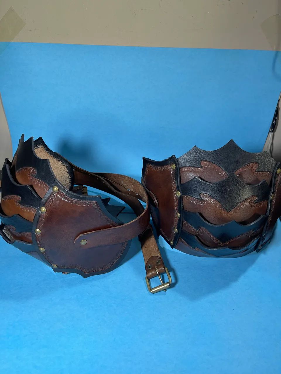 Ombreiras Medieval - Armadura em Couro Legítimo. steampunk - Foto 2