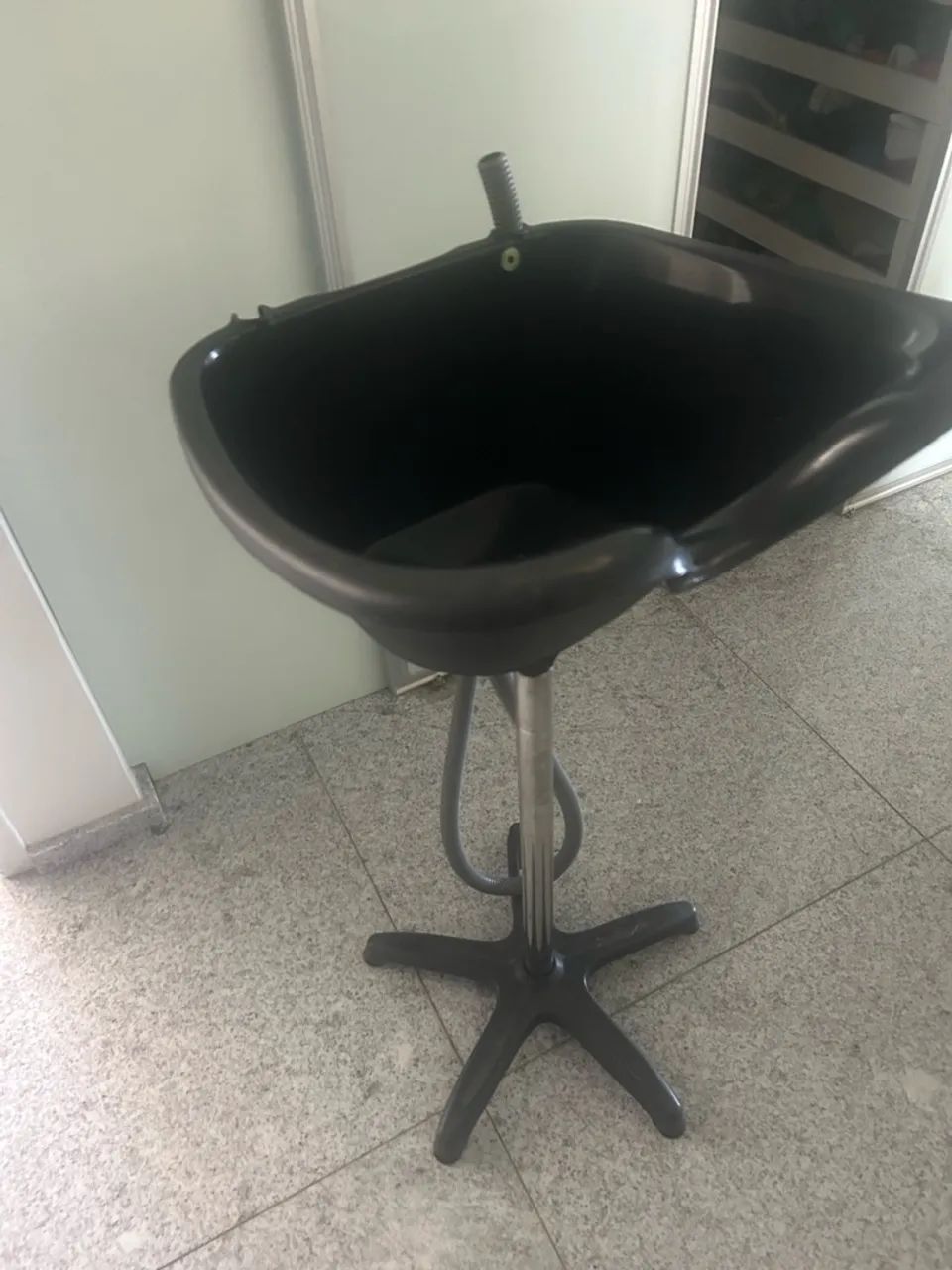 Lavatório portátil  de cabelo Dompel 15 kg