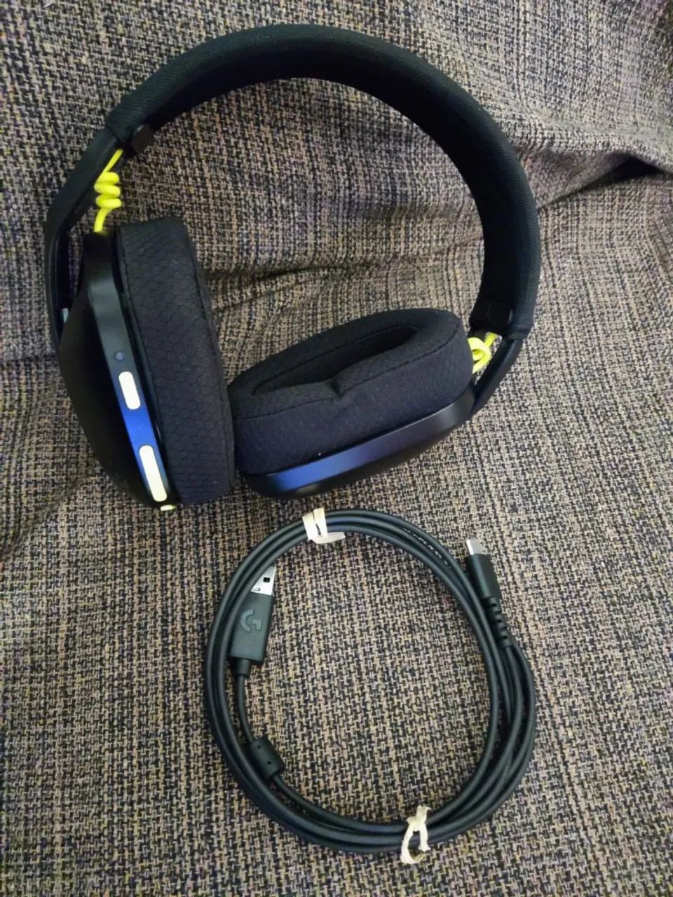 Headset g435416602284674918401