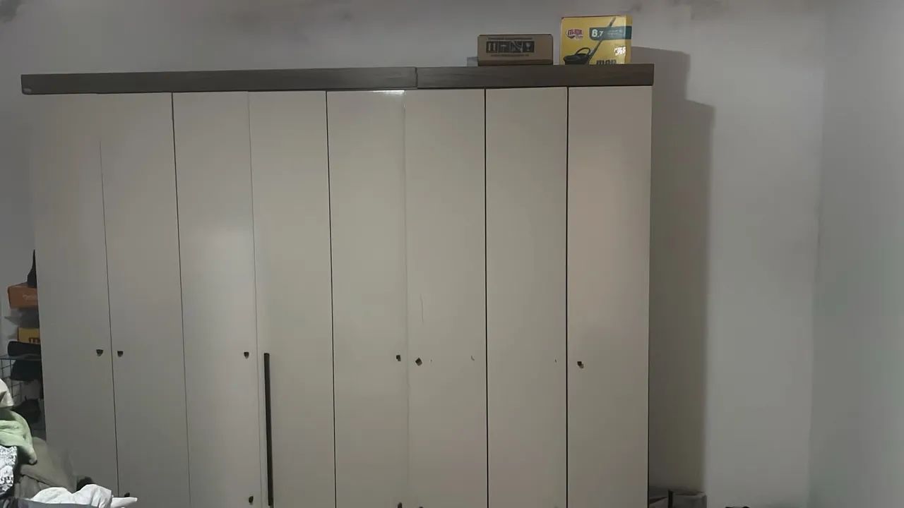 Doação de guarda roupa