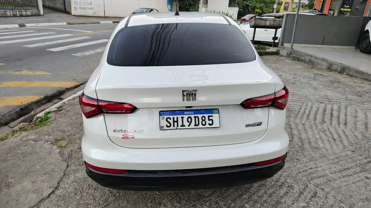 Fiat Cronos Precision 1.3 16V Flex Aut. 2023 - Foto 5