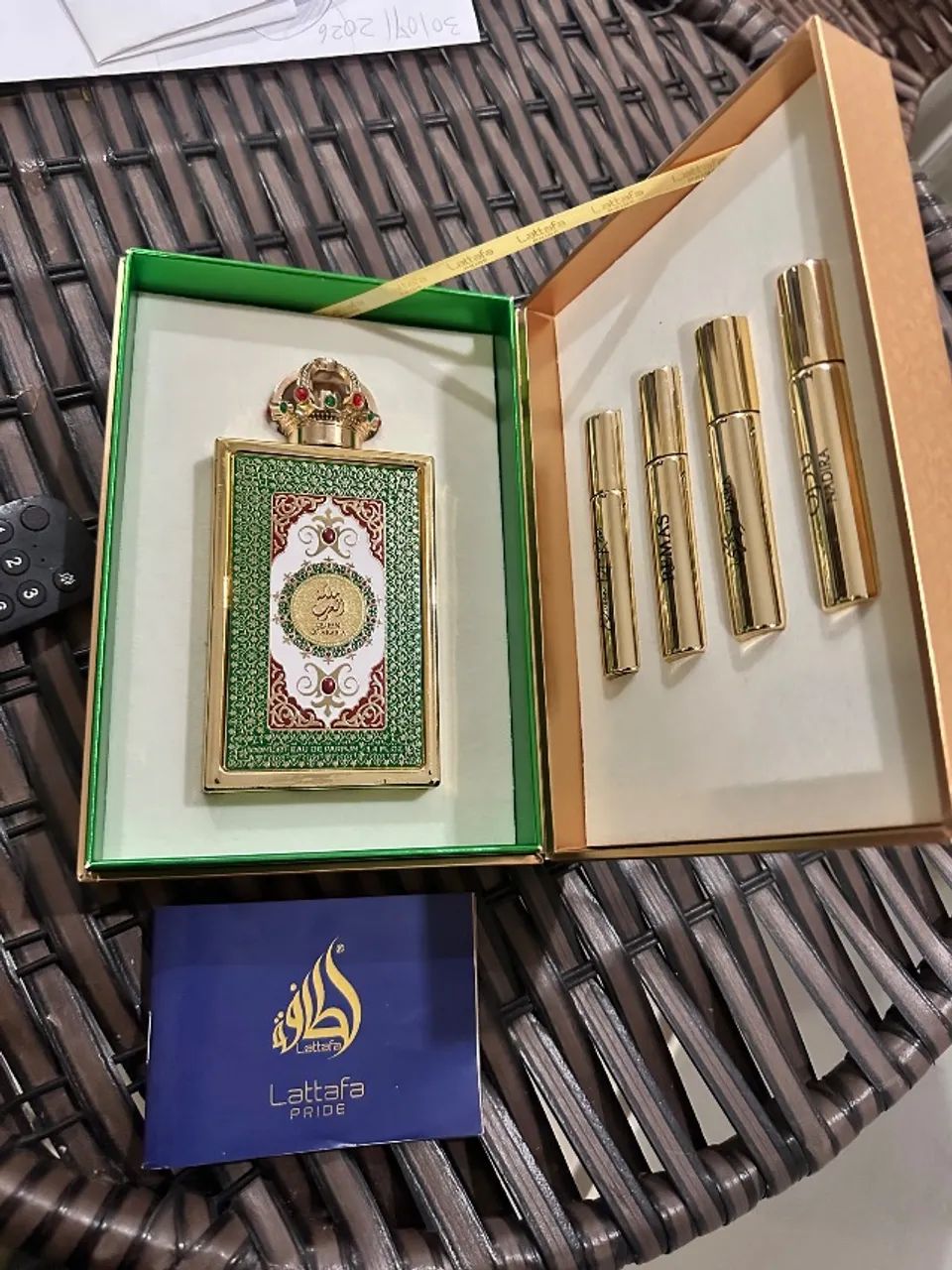 Perfume Queen of Arabia Lattafa Eau de Parfum 100ml Original + 4 Amostras - Foto 2