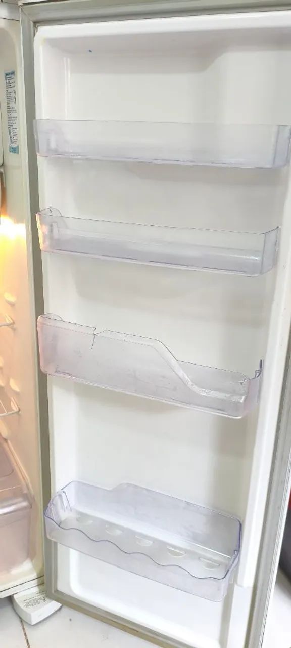 Refrigerador Electrolux  - Foto 4