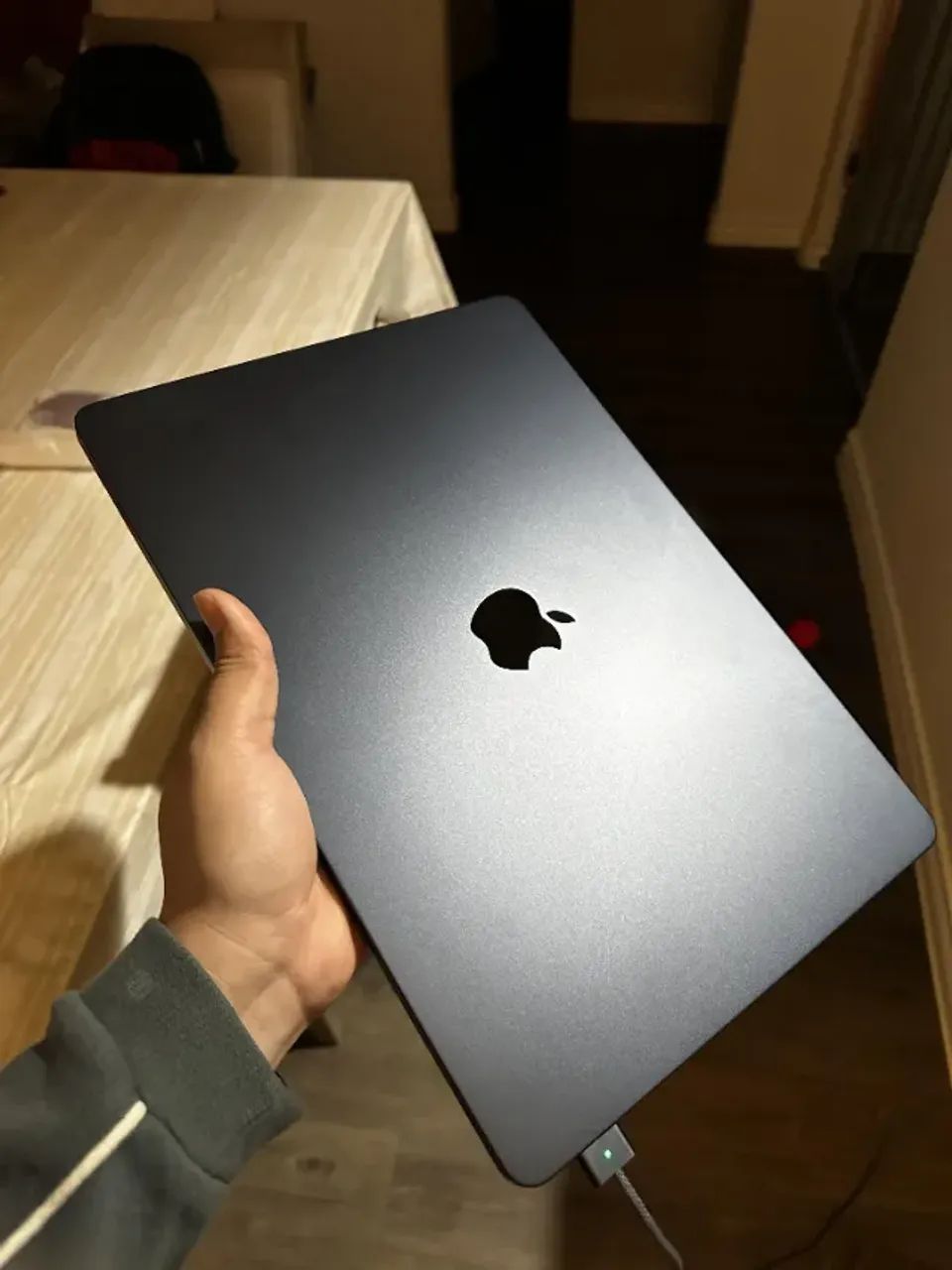 MacBook Air M3, Black, 15 polegadas, 16GB + 256GB - Notebooks