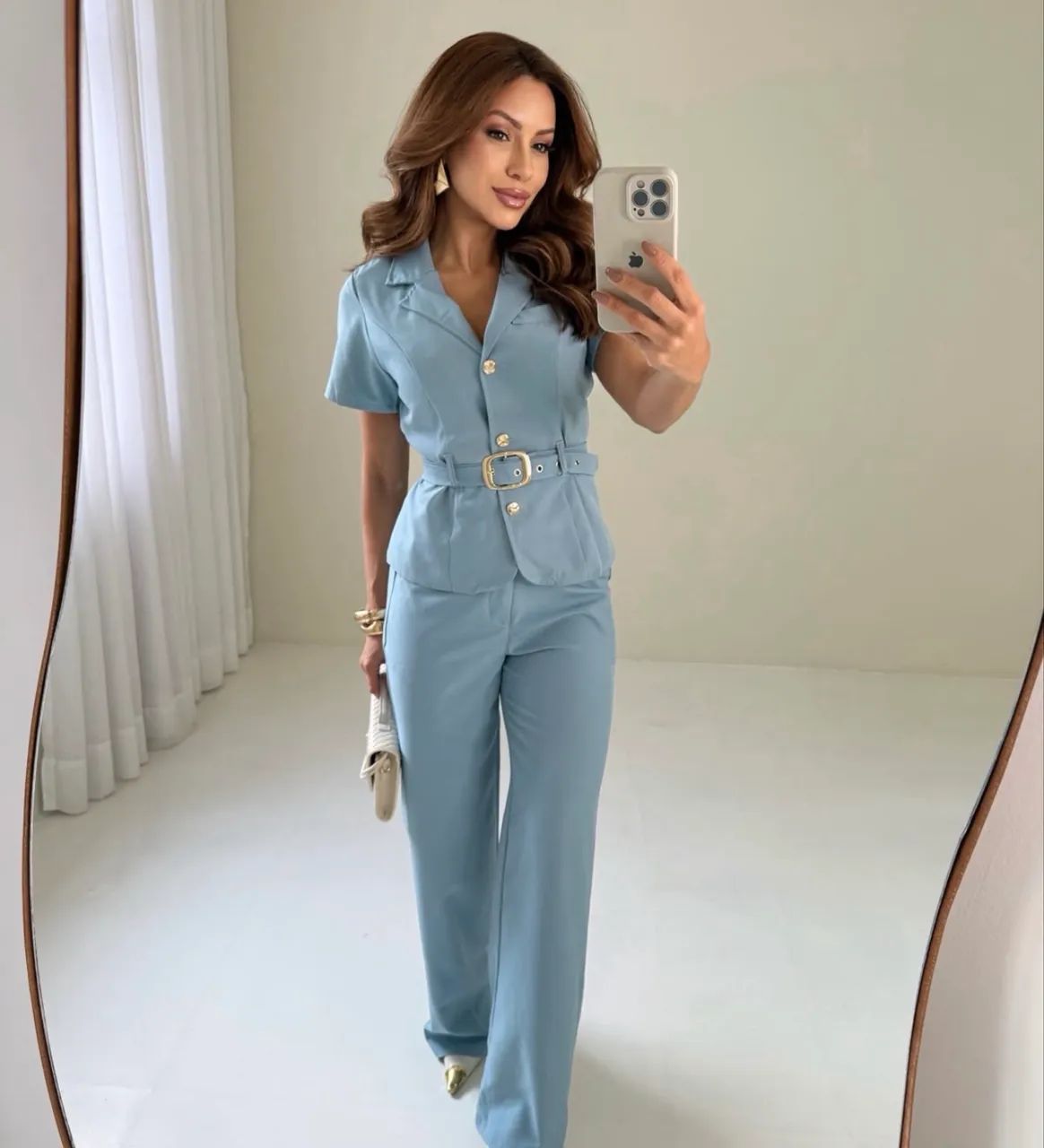 Conjunto alfaiataria blusa e calça com cinto G - Foto 3