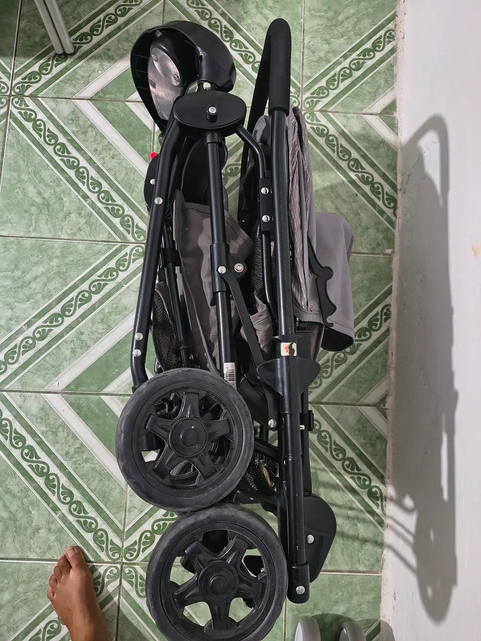Carrinho de Bebê Retrátil  - Foto 2