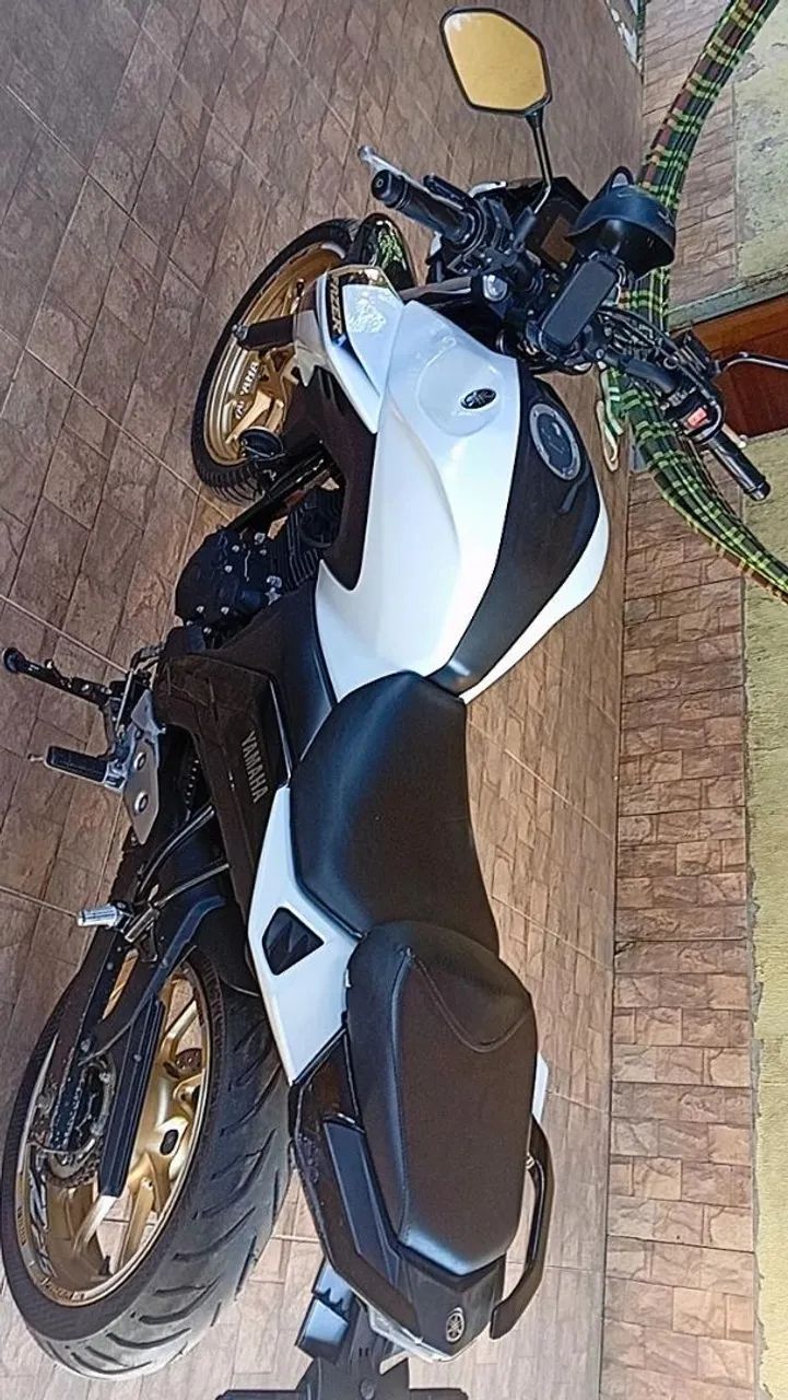 FAZER 250 - Foto 3