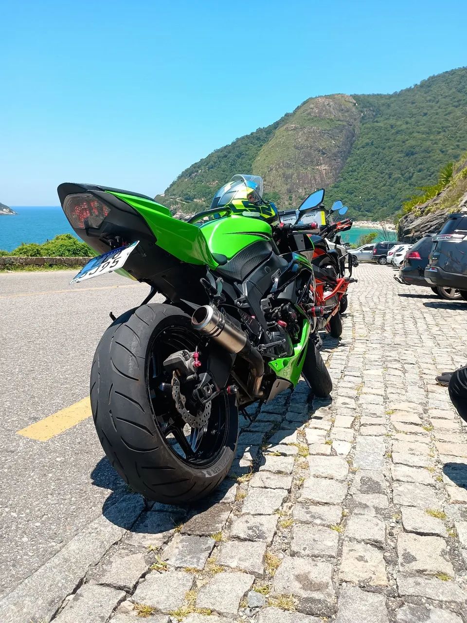 Kawasaki Zx-6r 600cc 2011 - 1496922377 | OLX