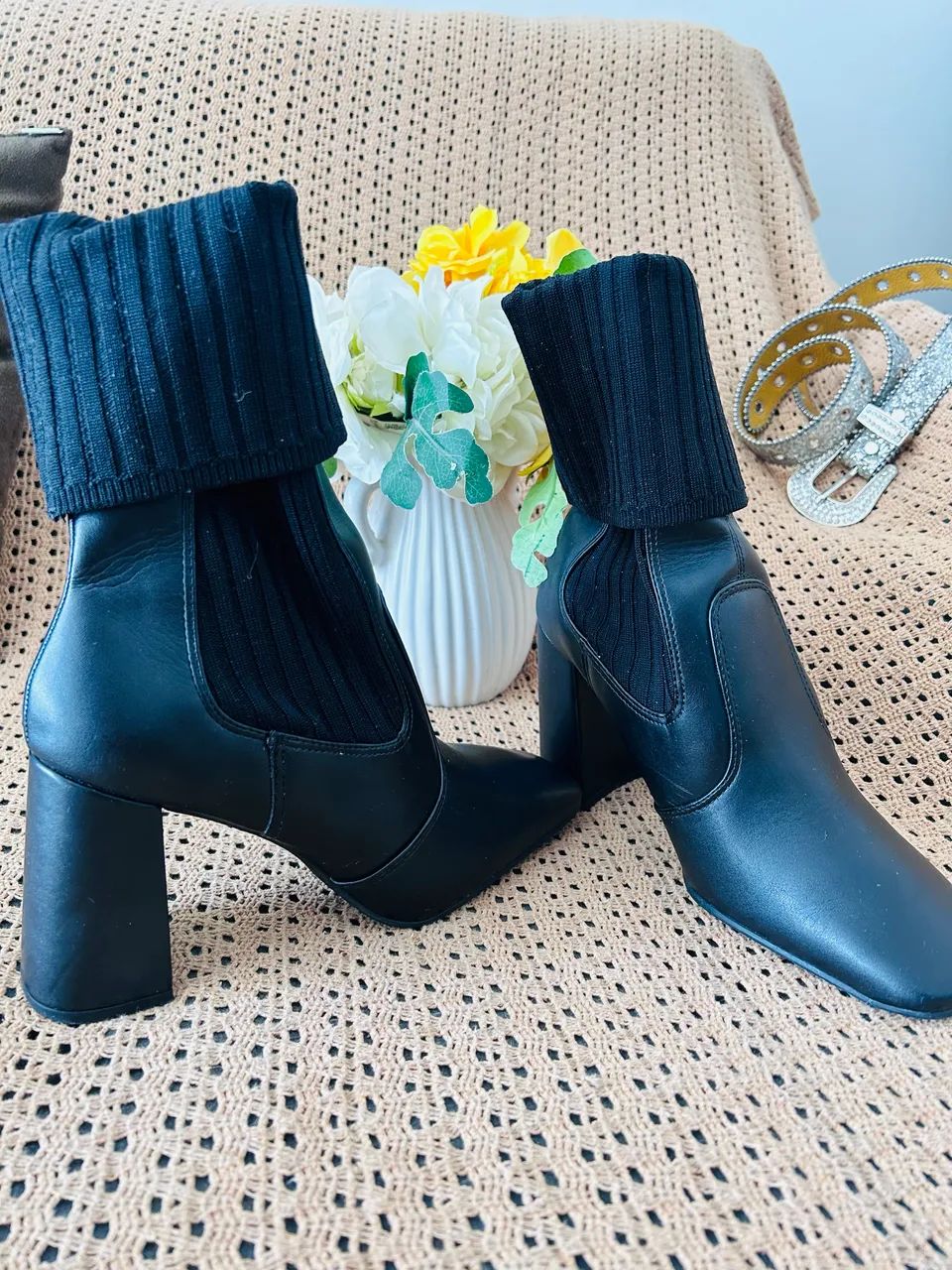 Bota feminina usada