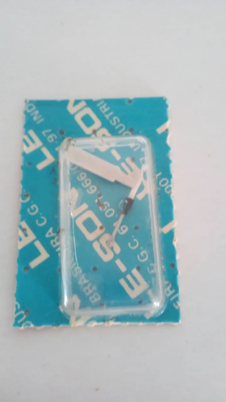Agulha original  da marca leson modelo 1002 para toca discos  - Foto 4