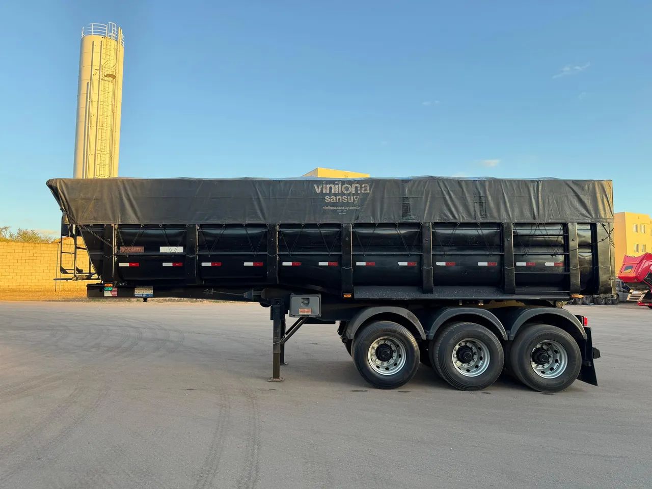 Carreta Rossetti Basculante LevTec 