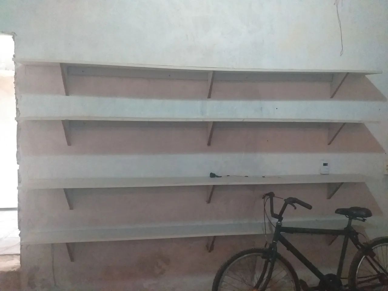 Prateleiras é Gôndolas de Centro  - Foto 2