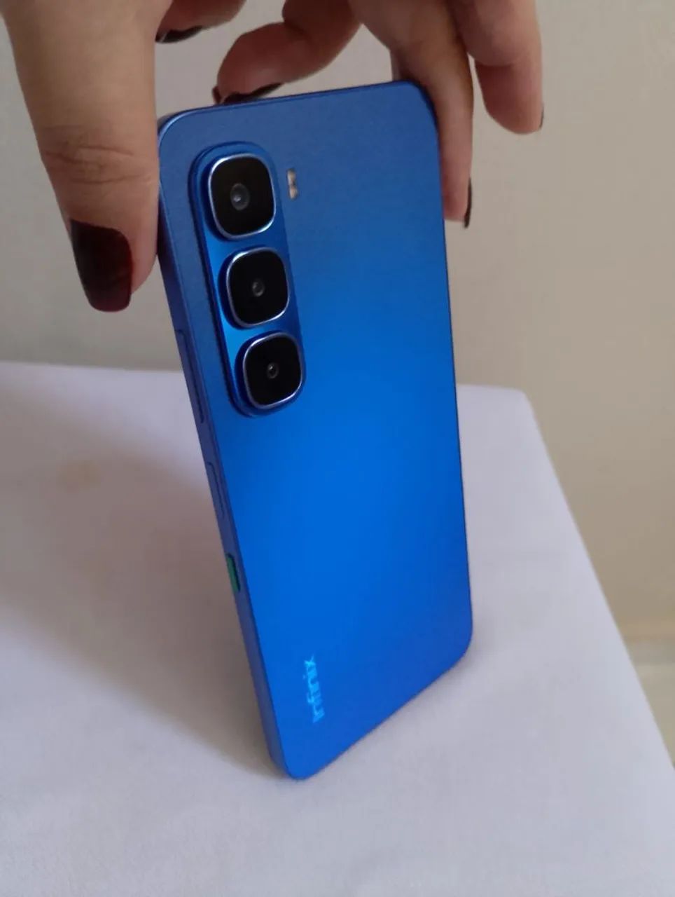 Celular novo na caixa Infinix - Foto 3
