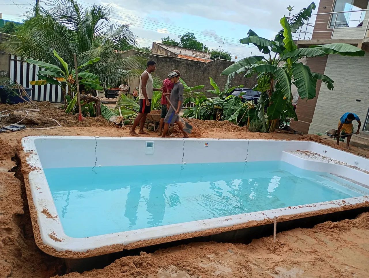 Instalação de piscina de fibra  - Foto 3
