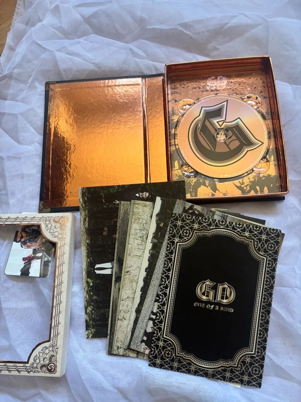 G-DRAGON - One Of a Kind Bronze Edition - Foto 4