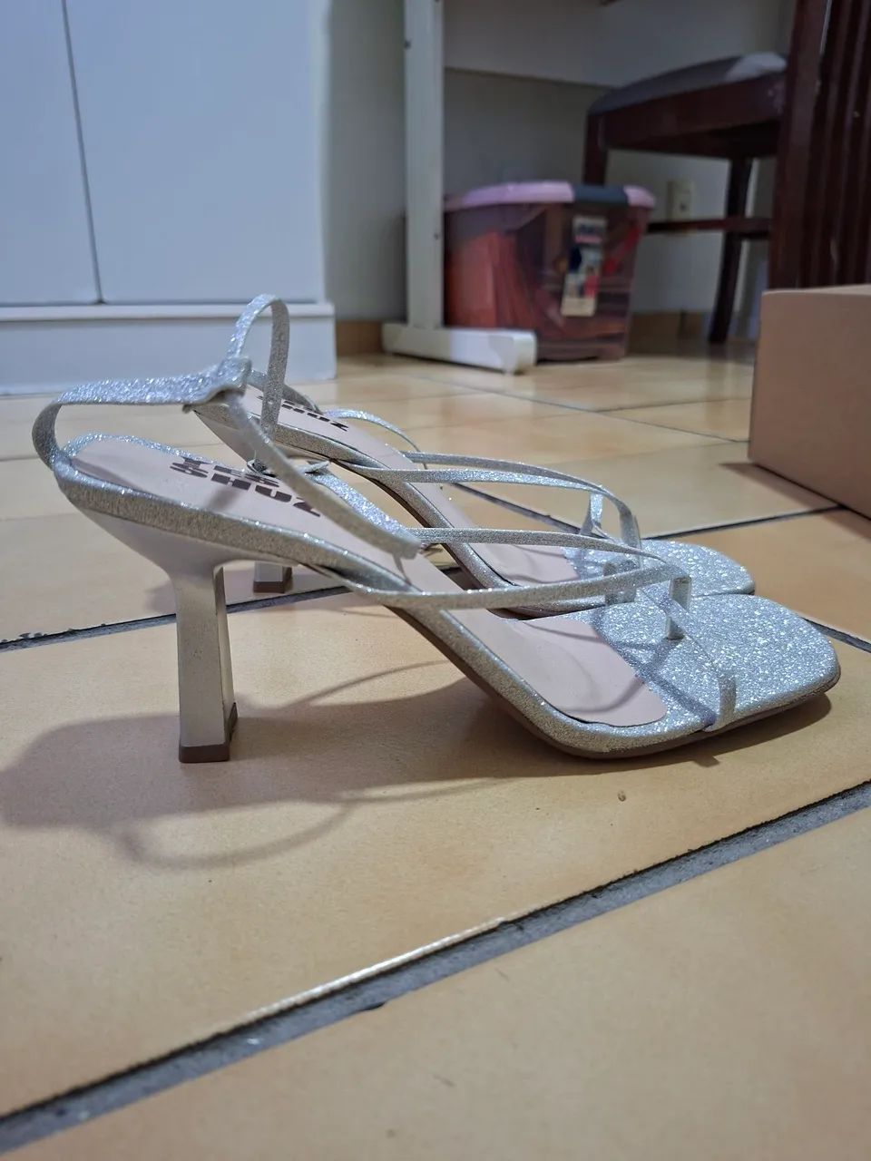 Sandália Prata Yes Shuz 37 - Foto 2