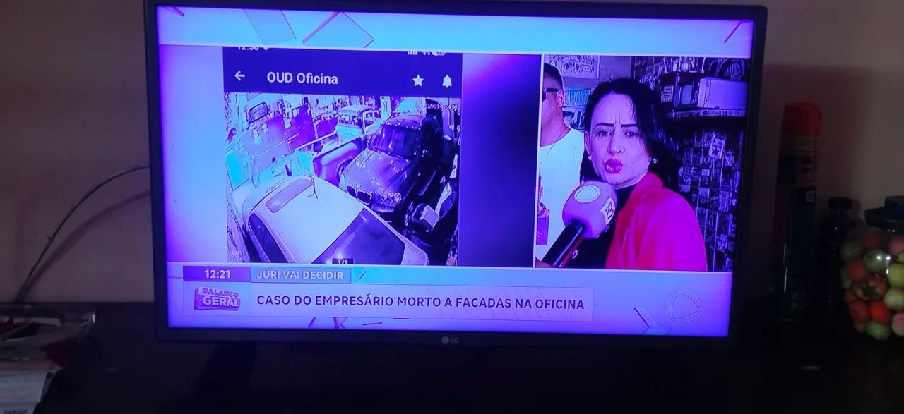 TV smart LG sem detalhe na tela 