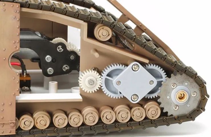 Tanque britânico Mk IV Male da Primeira Guerra Mundial, escala 1/35, com motor único e 5 t - Foto 3