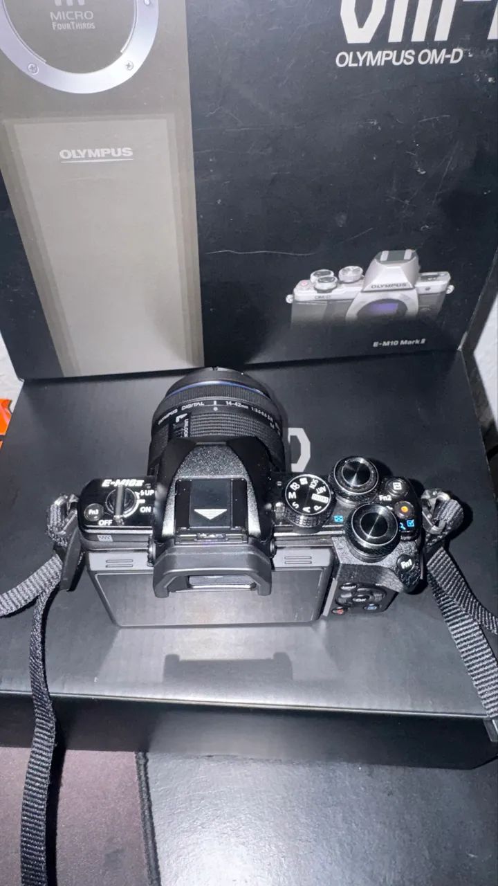 Câmera Mirrorless Olympus OMD E-M10 mark II - Foto 5