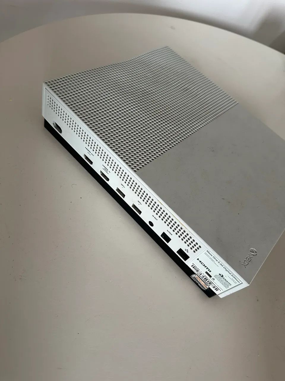 Xbox one S all edition COM DEFEITO - Foto 4