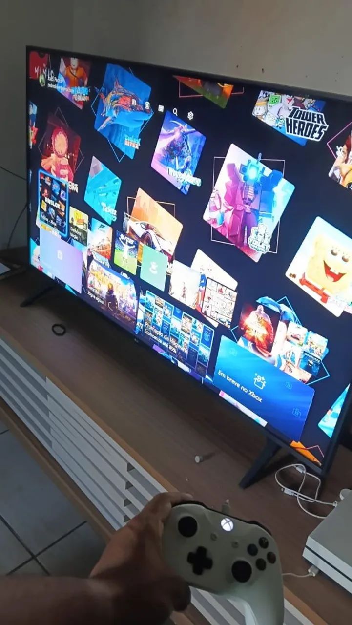 Xbox one 500GB , com dois controles  - Foto 6