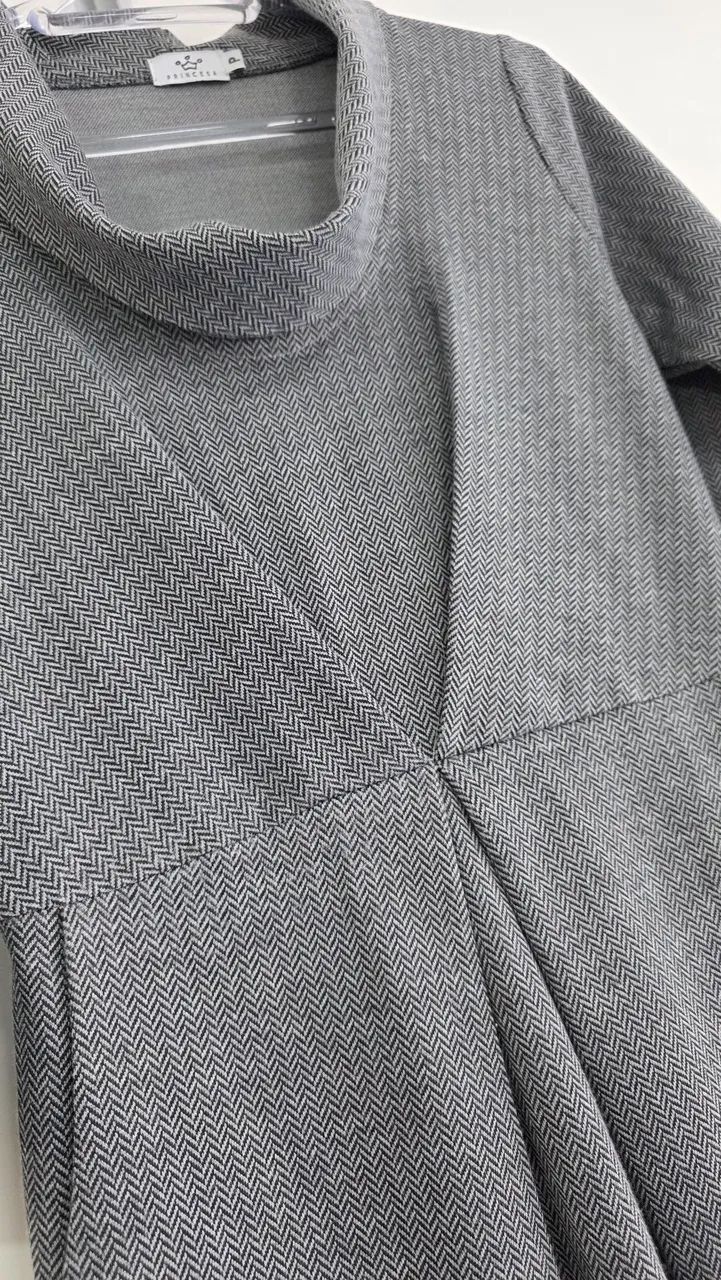 Vendo vestido cinza mesclado elegante  - Foto 2