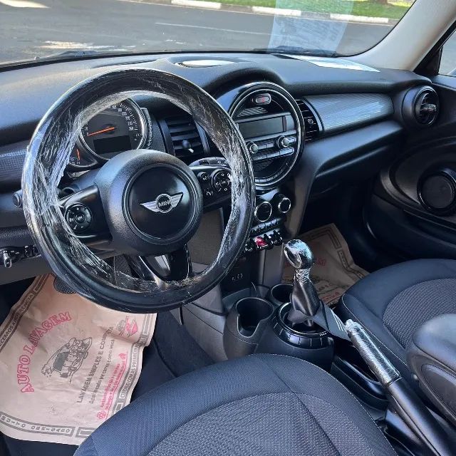 MINI Cooper 1.5 Turbo 12V 3p Aut., foto 7 de 11