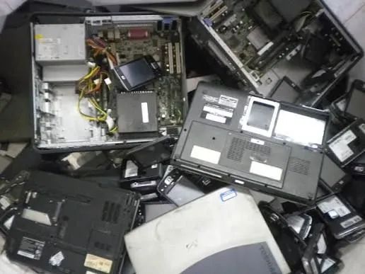 COMPRAMOS SUCATA DE COMPUTADORES E PEÇAS ELETRÔNICAS - Foto 2