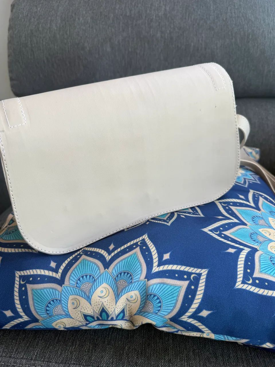 Bolsa de mão transversal  - Foto 4