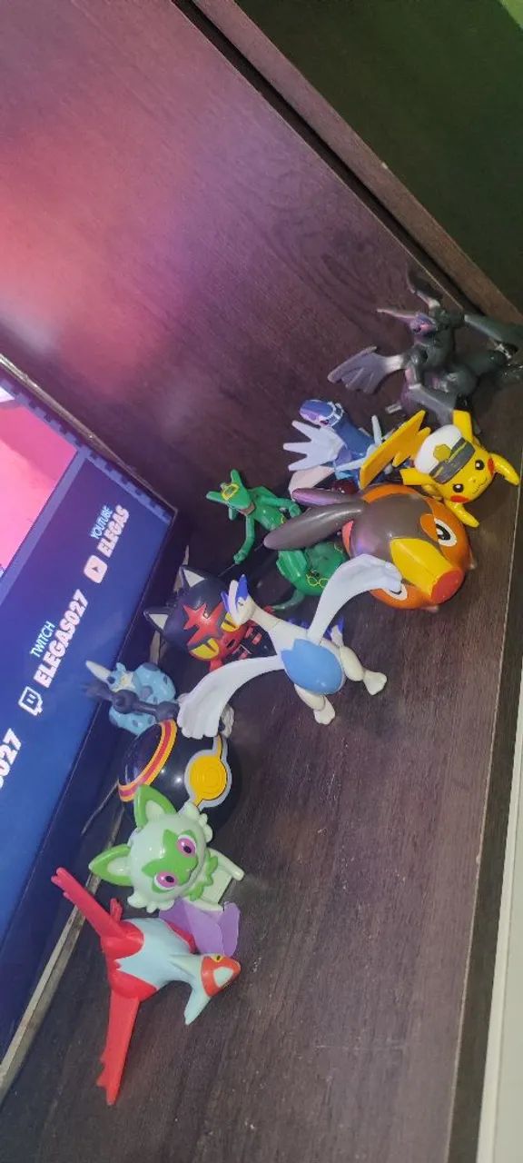 Vendo coleção pokemon - Foto 2