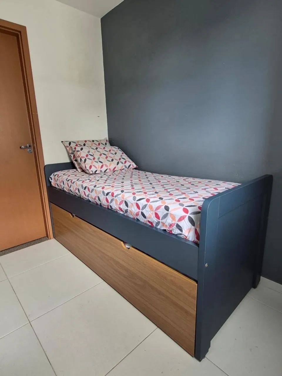 Guarda roupa e cama  - Foto 3