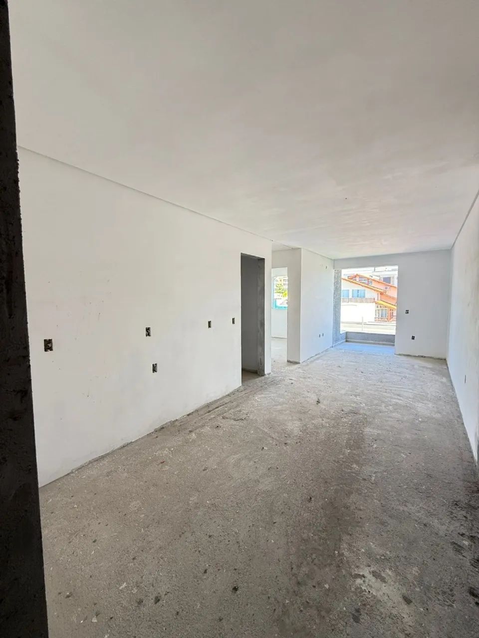 Apartamento com 2 quartos + sacada à 80 metros da Praia do Santinho! Confira! - Foto 4