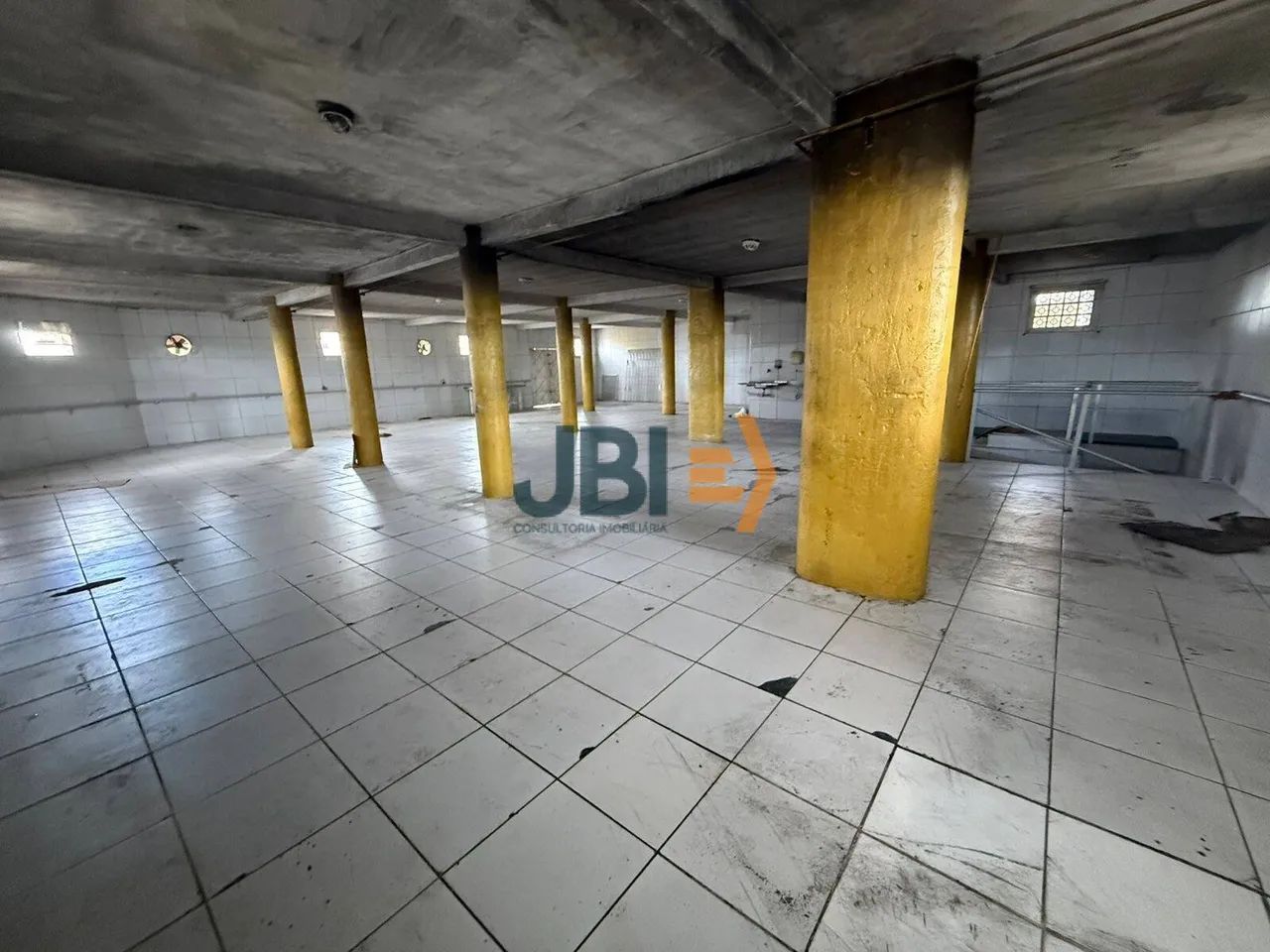 Aluga-se e vende-se imóvel comercial - Amadeu Furtado - Foto 2