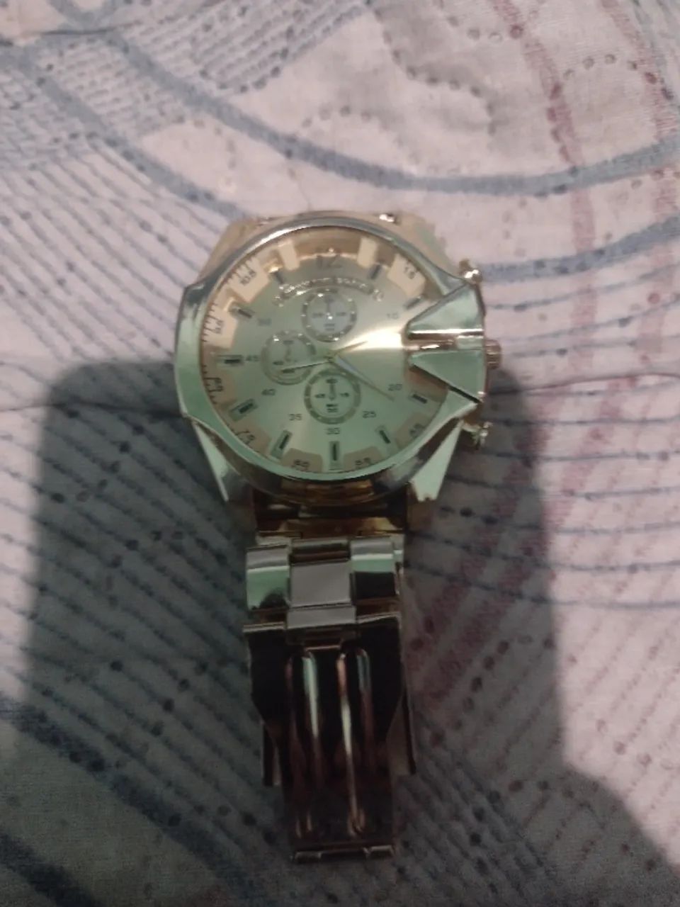 Vende se este relógio  - Foto 3