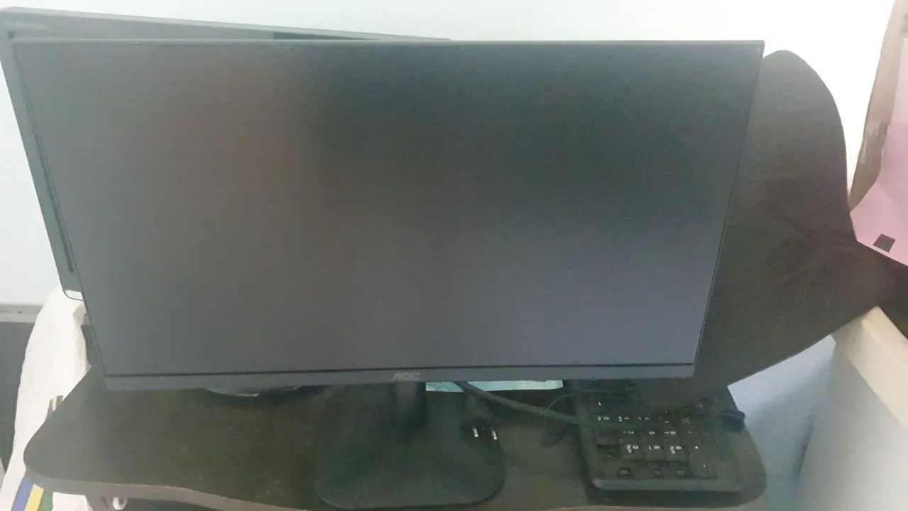 Monitor aoc tela quebrada