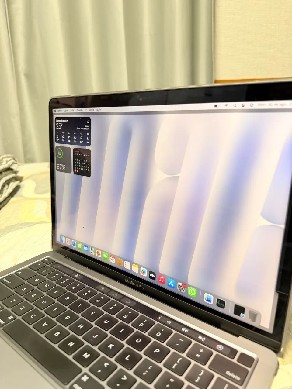 MacBook Pro 2020 - Foto 2