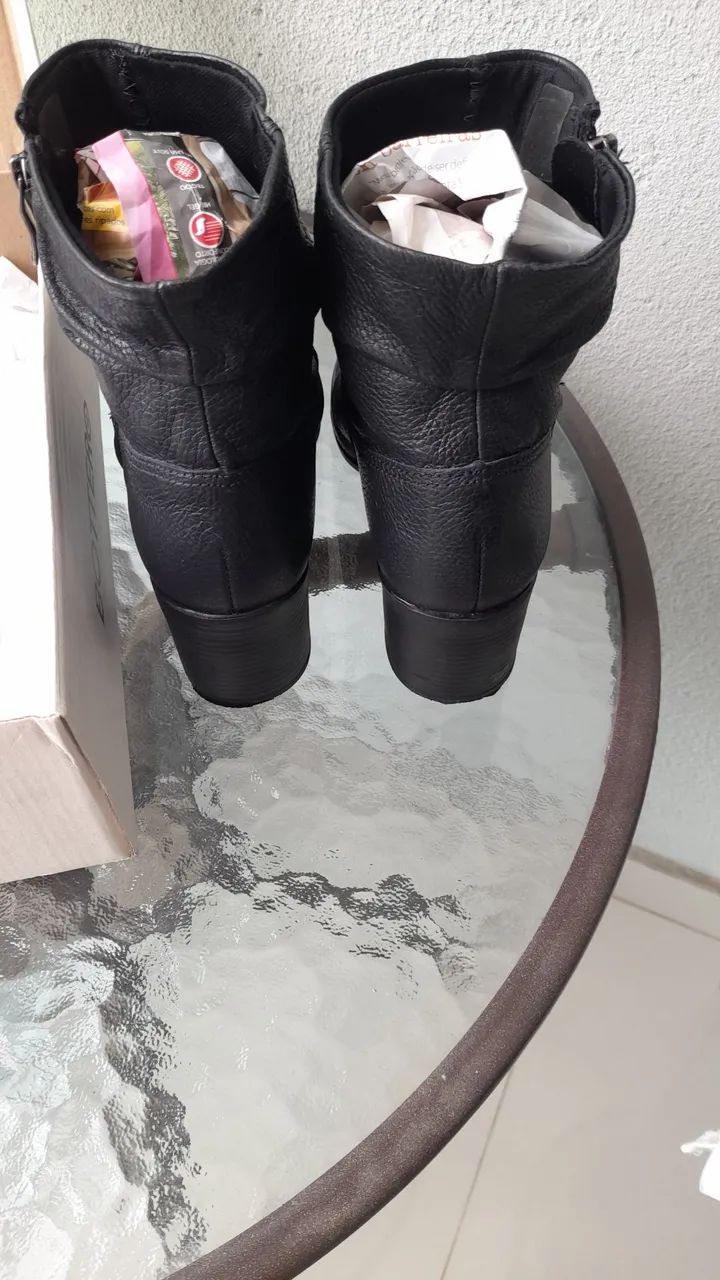 Bota de couro - Foto 4