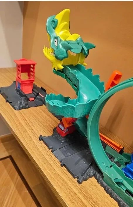 Pista Hot Wheels Dragão com Looping + Lançador (Completa)  - Foto 4