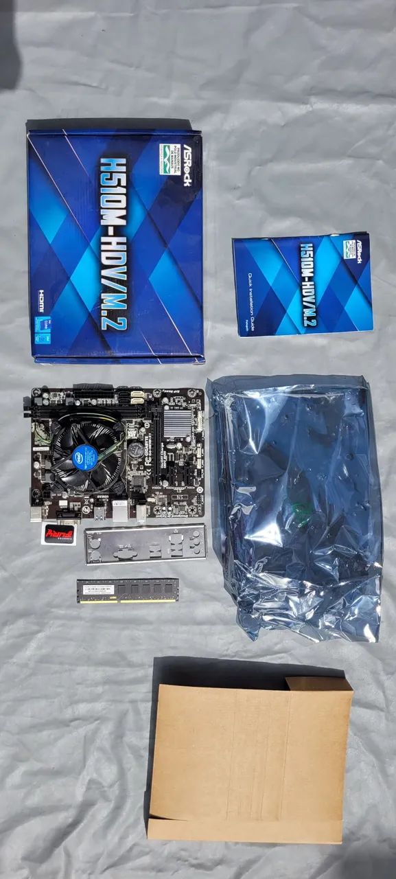 Placa mãe Gigabyte H 81MS -1, com cooler, memória e processador com defeito - Foto 3
