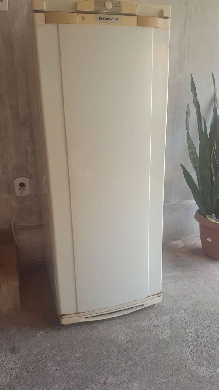 Vende uma Geladeira usada 