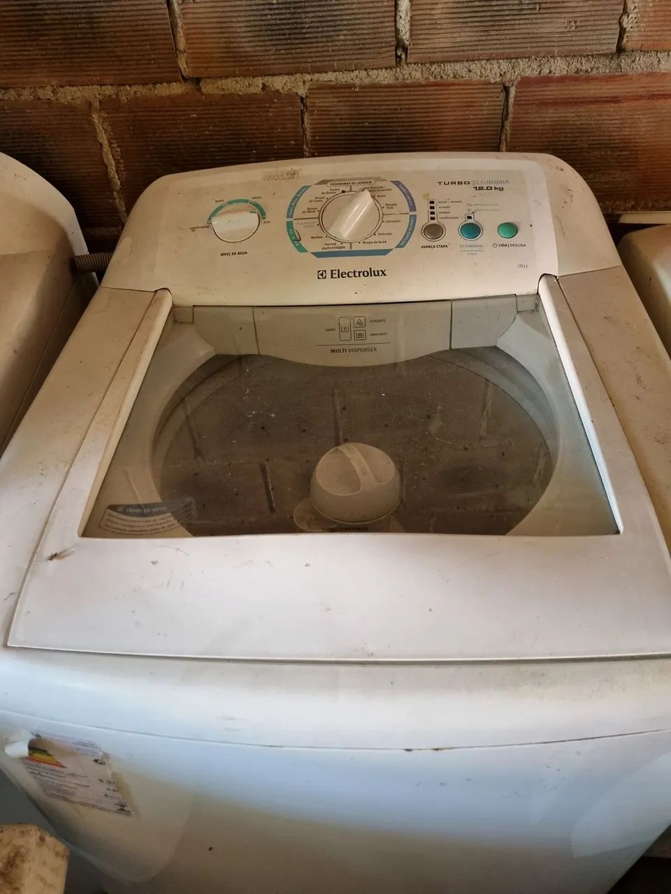 maquina  de  lavar 