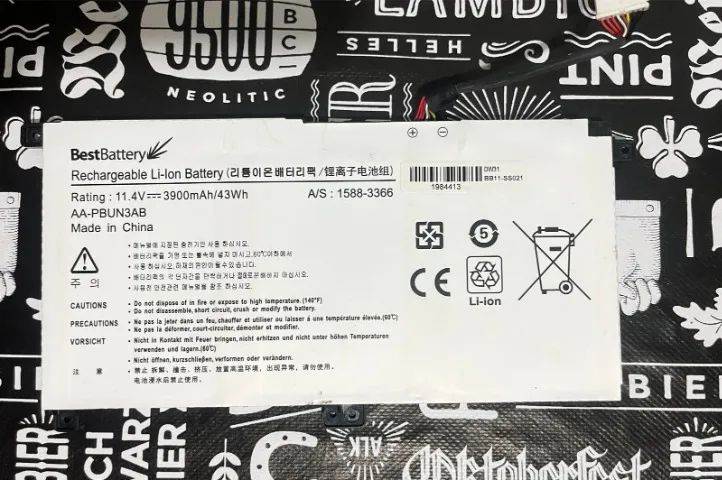 Bateria de Notebook Samsung Modelo AA-PBUN3AB