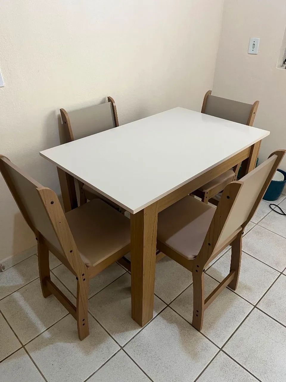 Mesa de jantar 6 Cadeiras - Foto 2