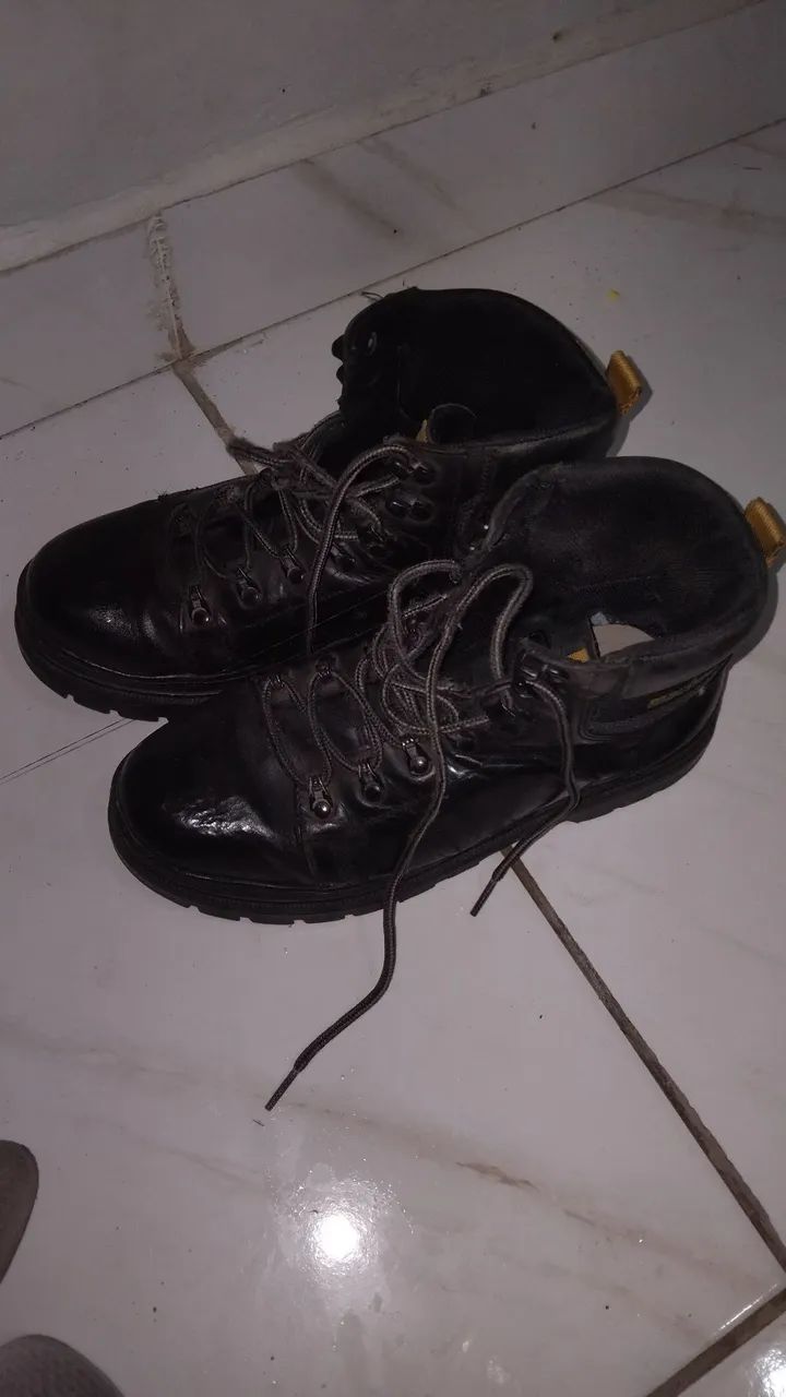 Botas - Foto 2