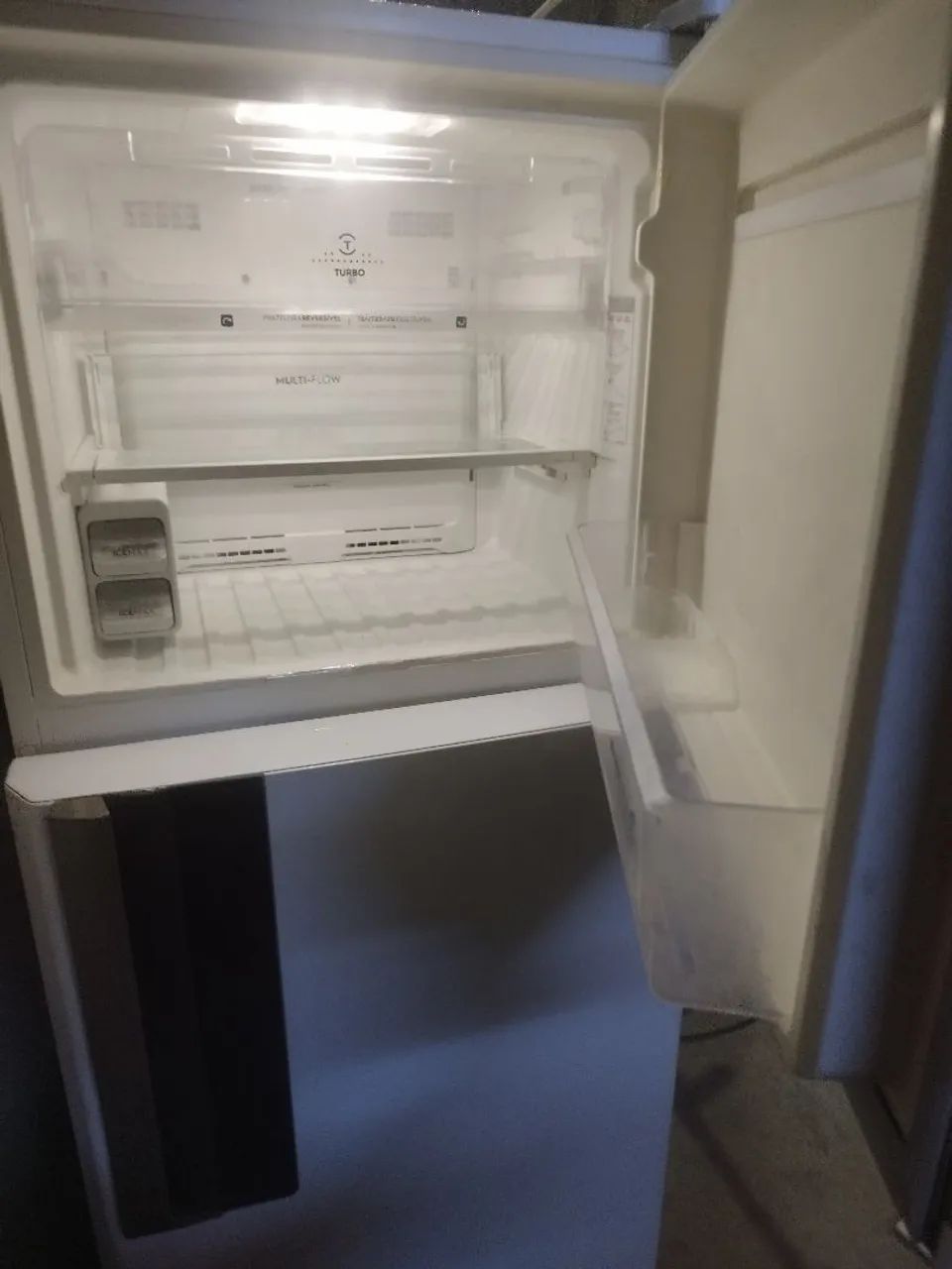 Geladeira Electrolux Frost Free duplex completa painel digital Blue touch Modelo Novo ! - Foto 3