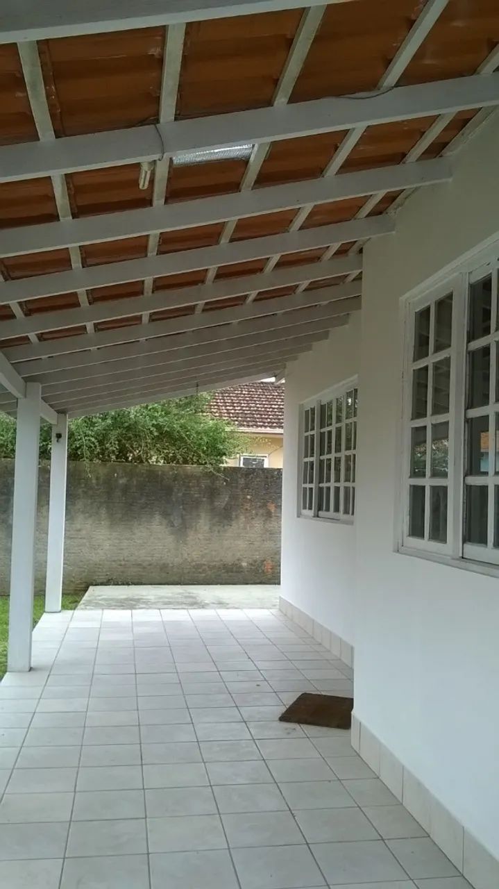Ampla Casa Bairro Aeroporto Florianópolis SC Whatsapp *