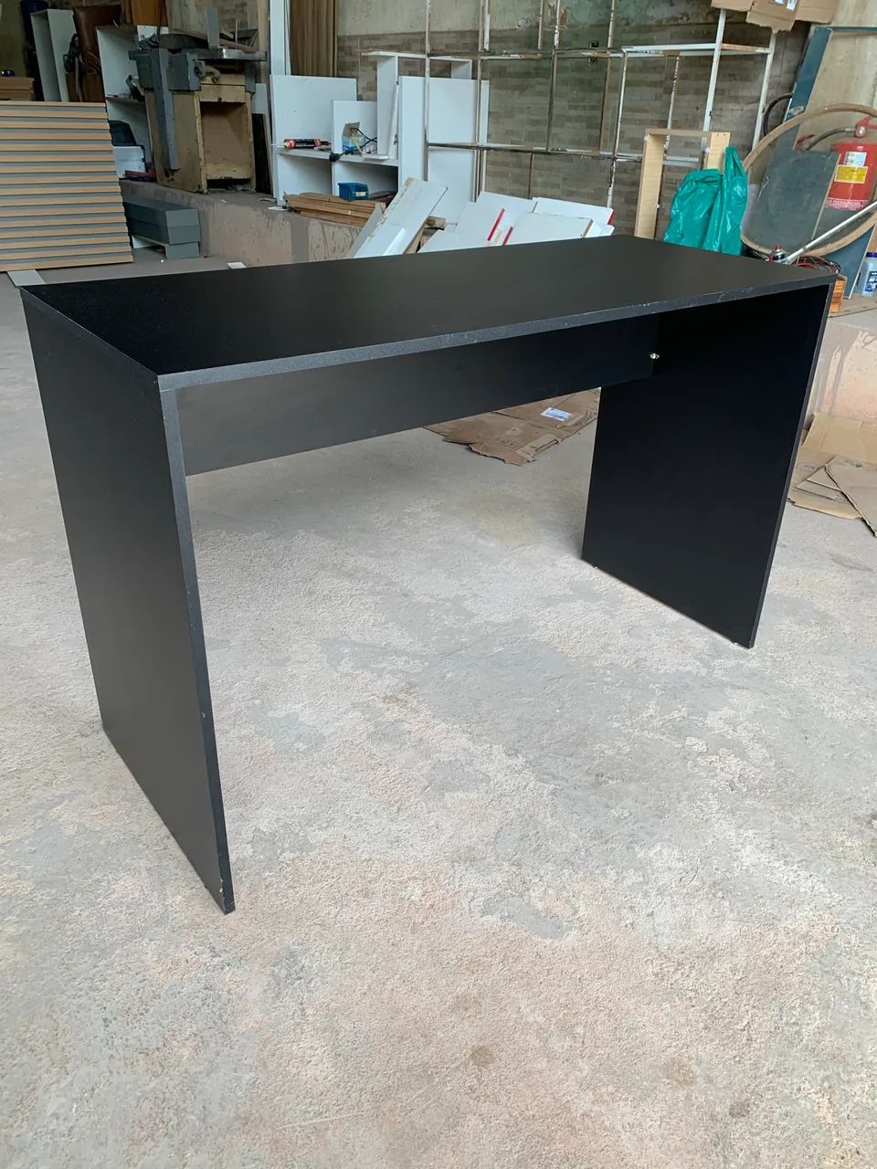 Mesa de estudos  - Foto 2